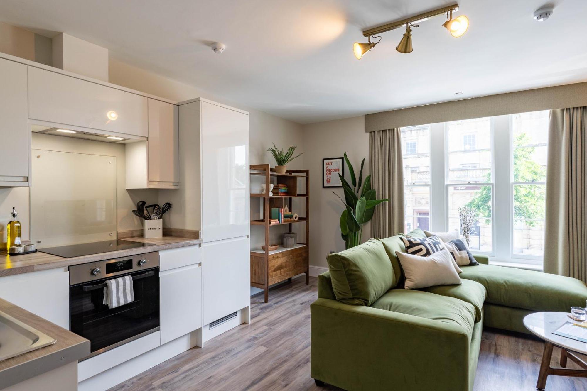 Wellington Place I Your Apartment Bristol Bagian luar foto